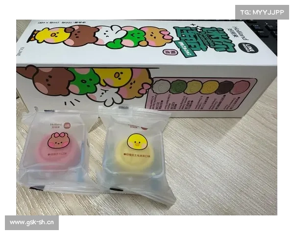 好利来试吃盒现苍蝇门店回应或为顾客试吃所致 好利来试吃盒现苍蝇门店回应或为顾客试吃所致